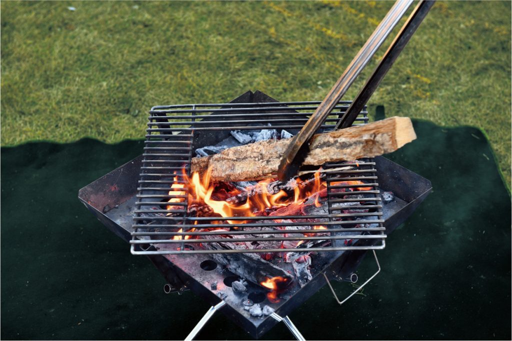 UNIFLAME BBQ・七輪・焚火台 ユニフレーム ファイアグリル 本体